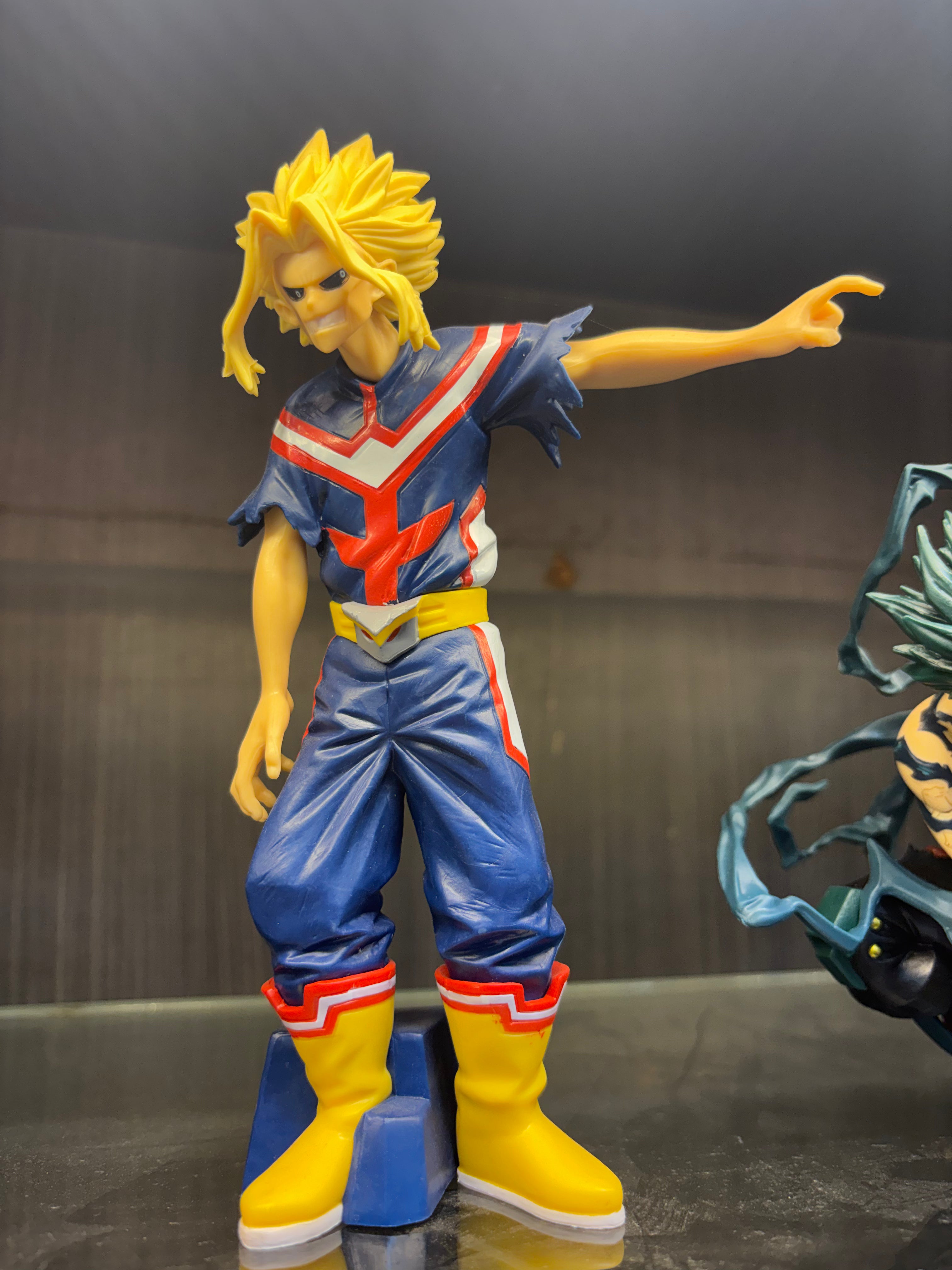All Might true form 18 cm figure MHA