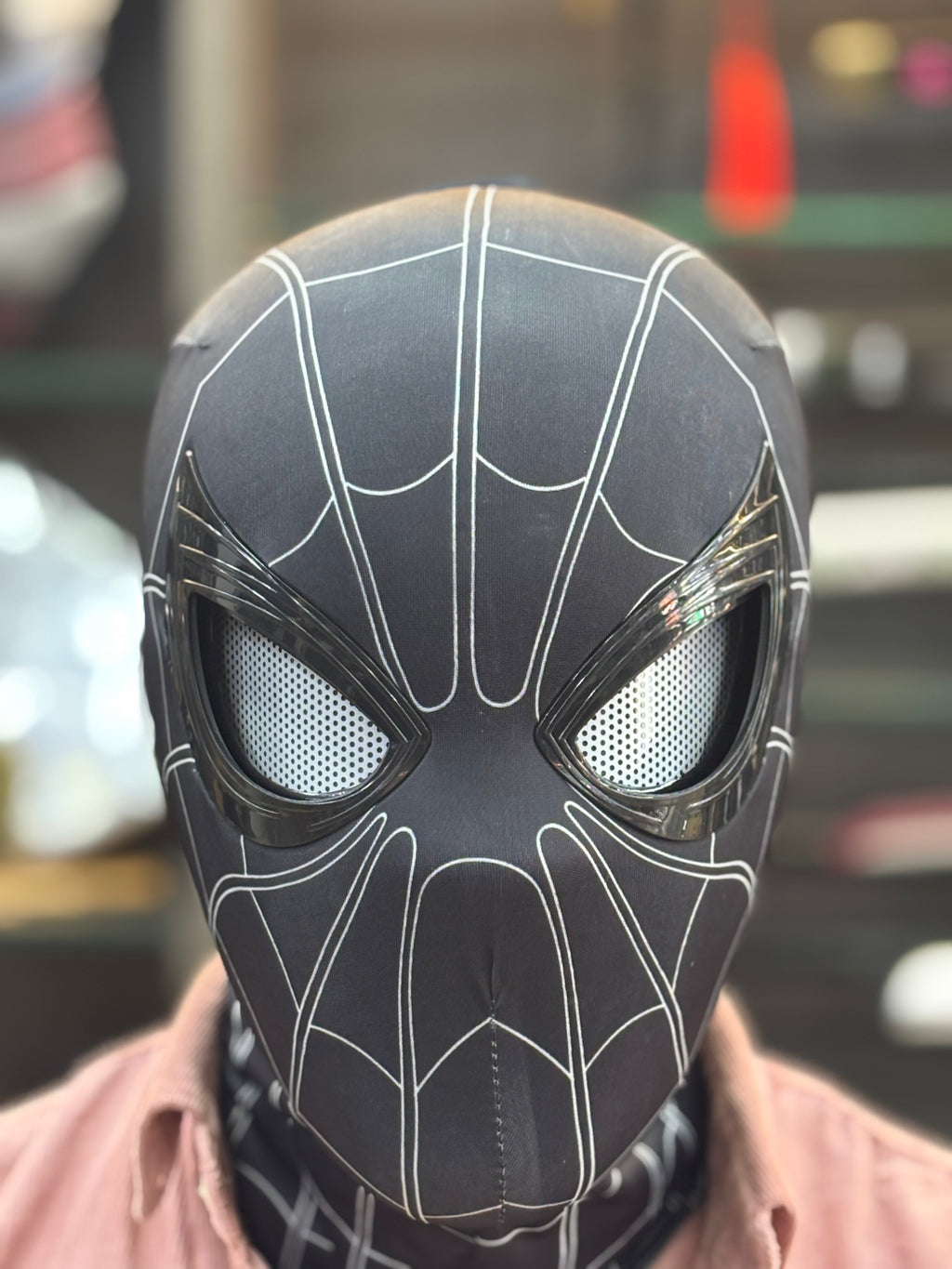 tom holland spiderman jaw movement mask
