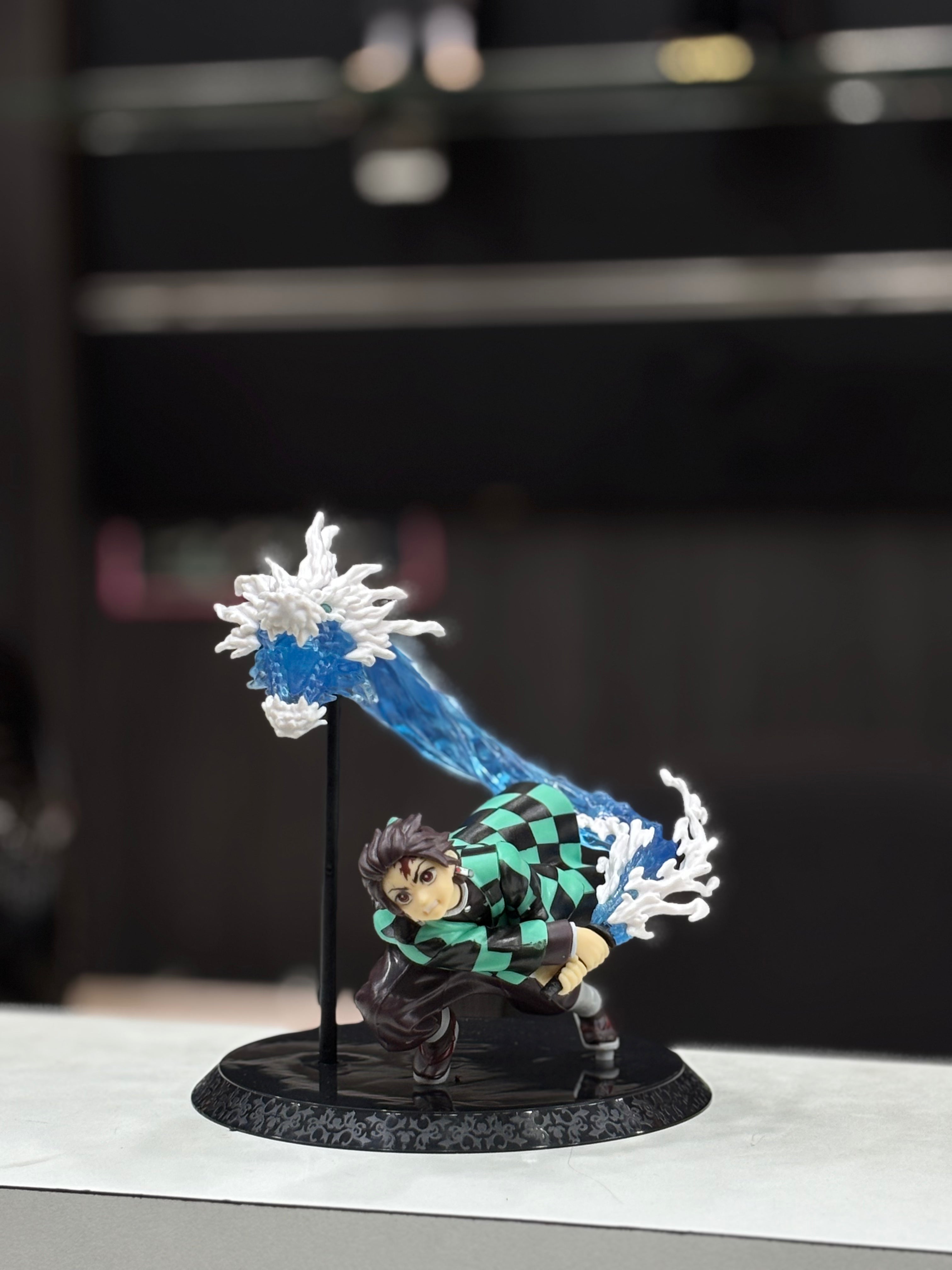 tanjiro water breathing dragon 22 cm figure