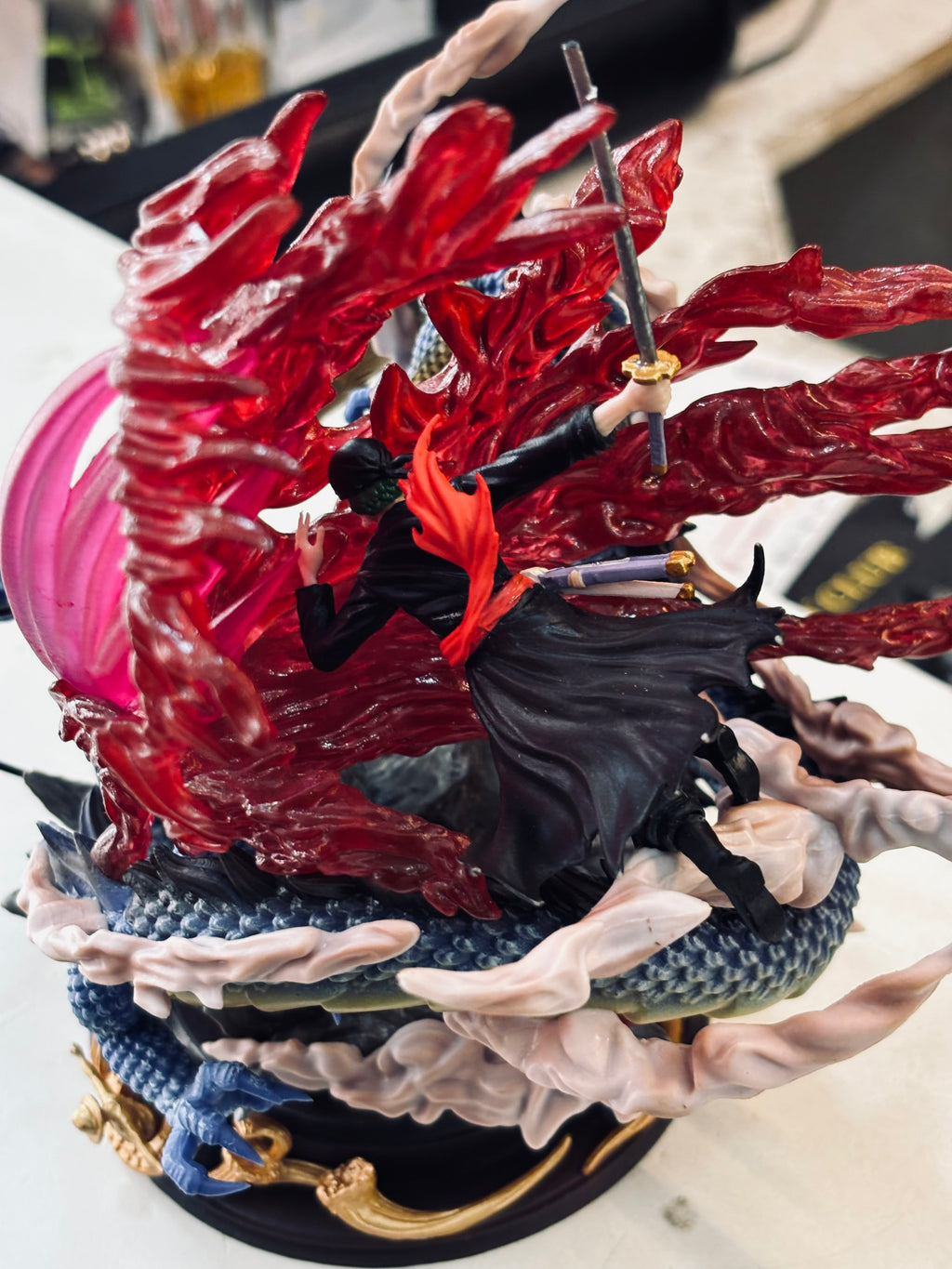 zoro kaido battle premium 20 cm figure