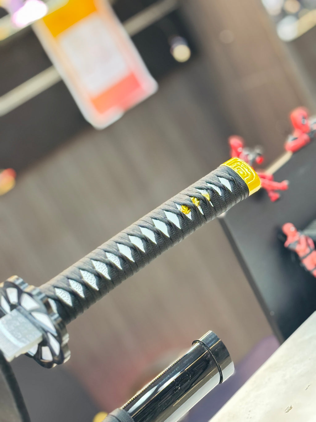 yami sukehiro black clover metal alloy katana