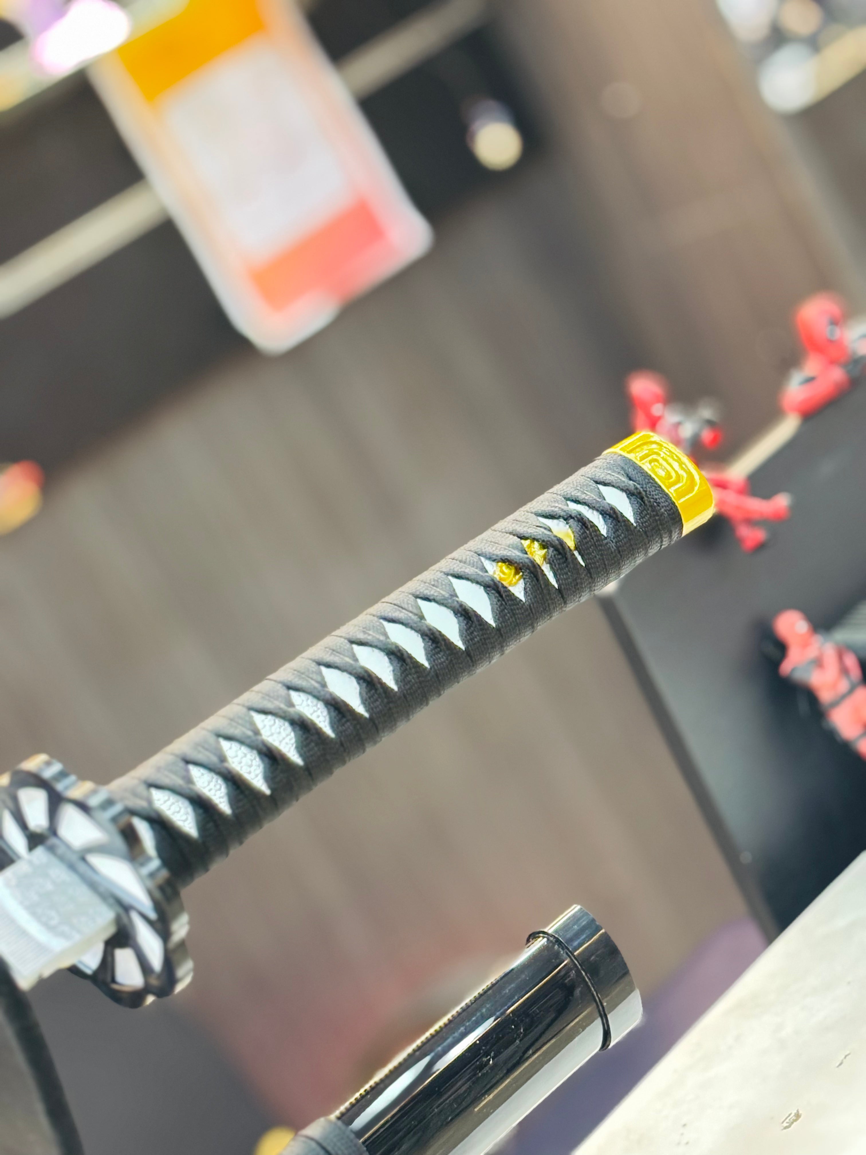 yami sukehiro black clover metal alloy katana
