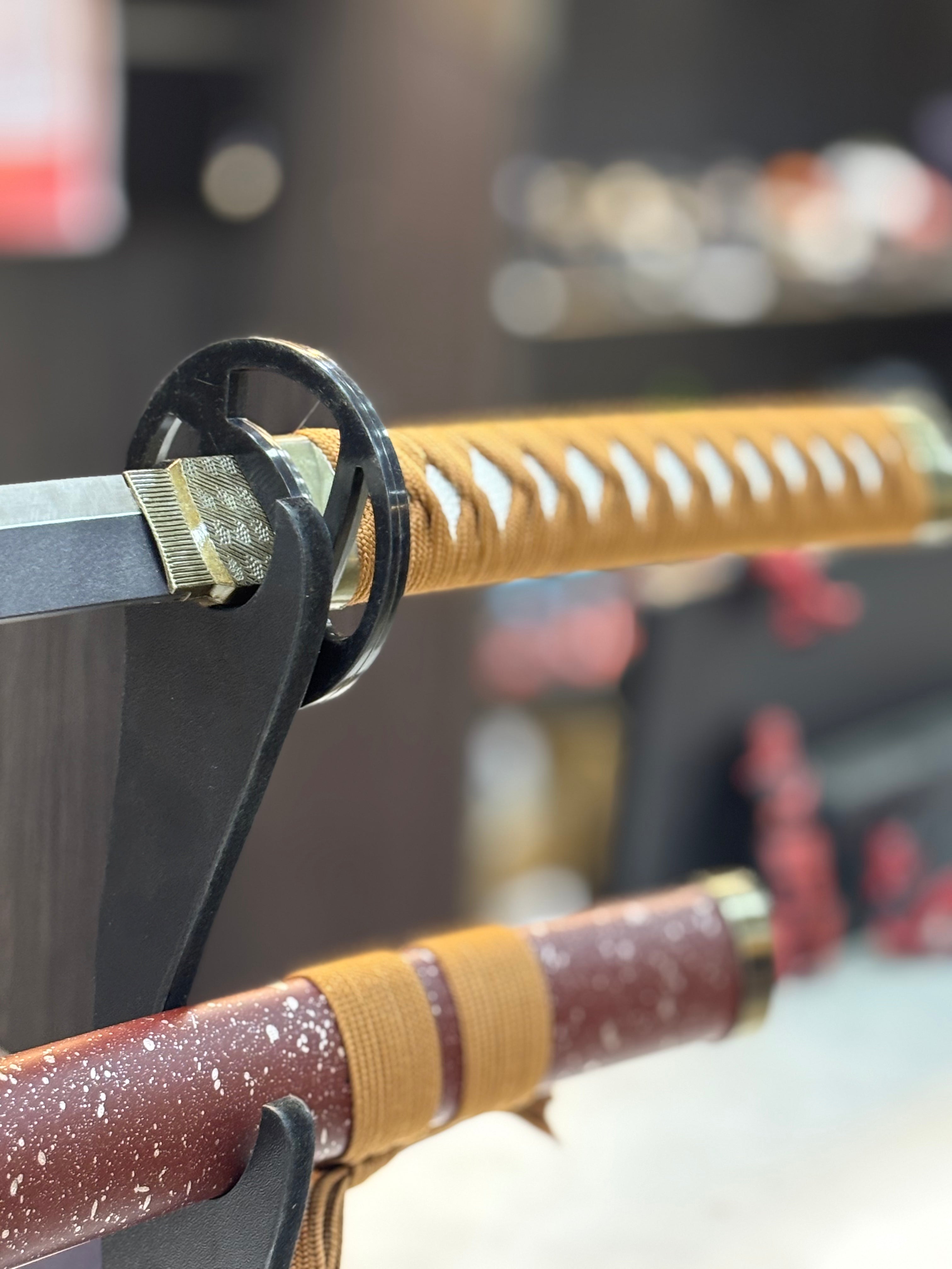 kasen kanesada touken ranbu metal alloy katana