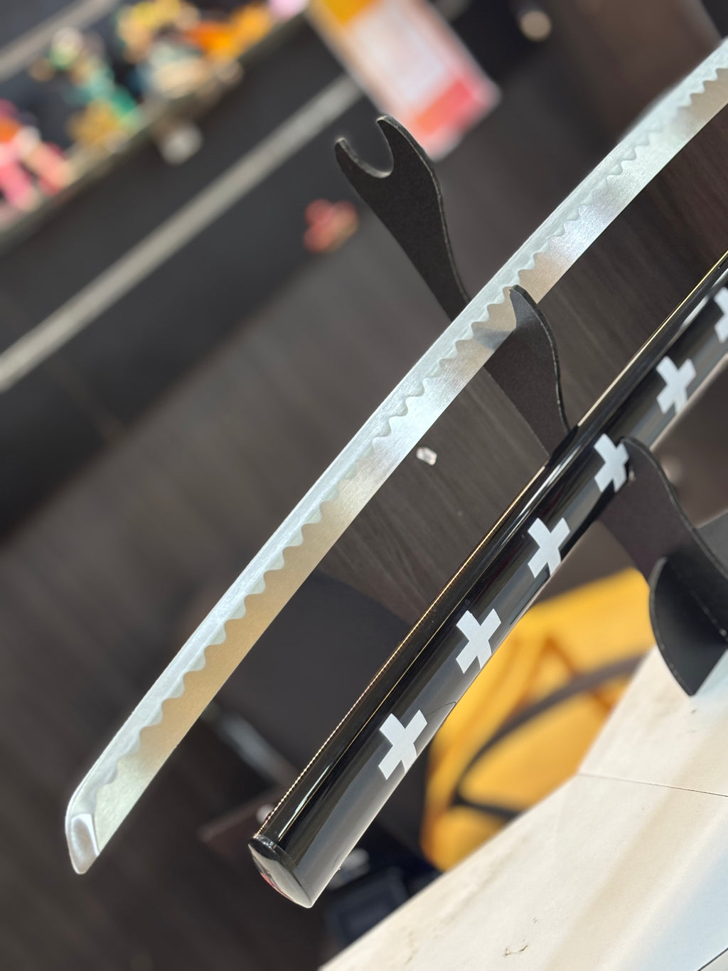 trafalgar law metal alloy  black ver  katana