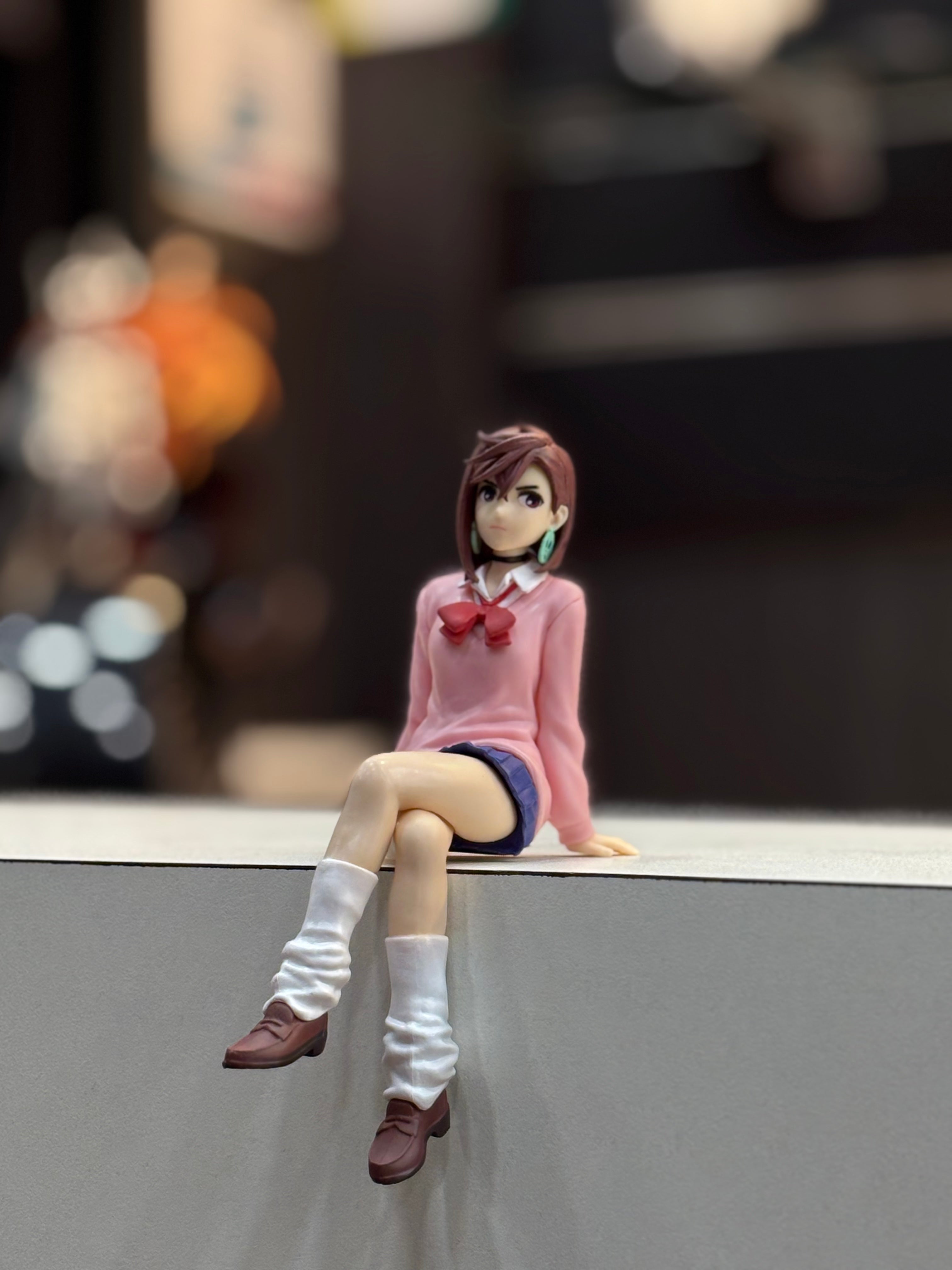 momo ayase 14 cm perching figure
