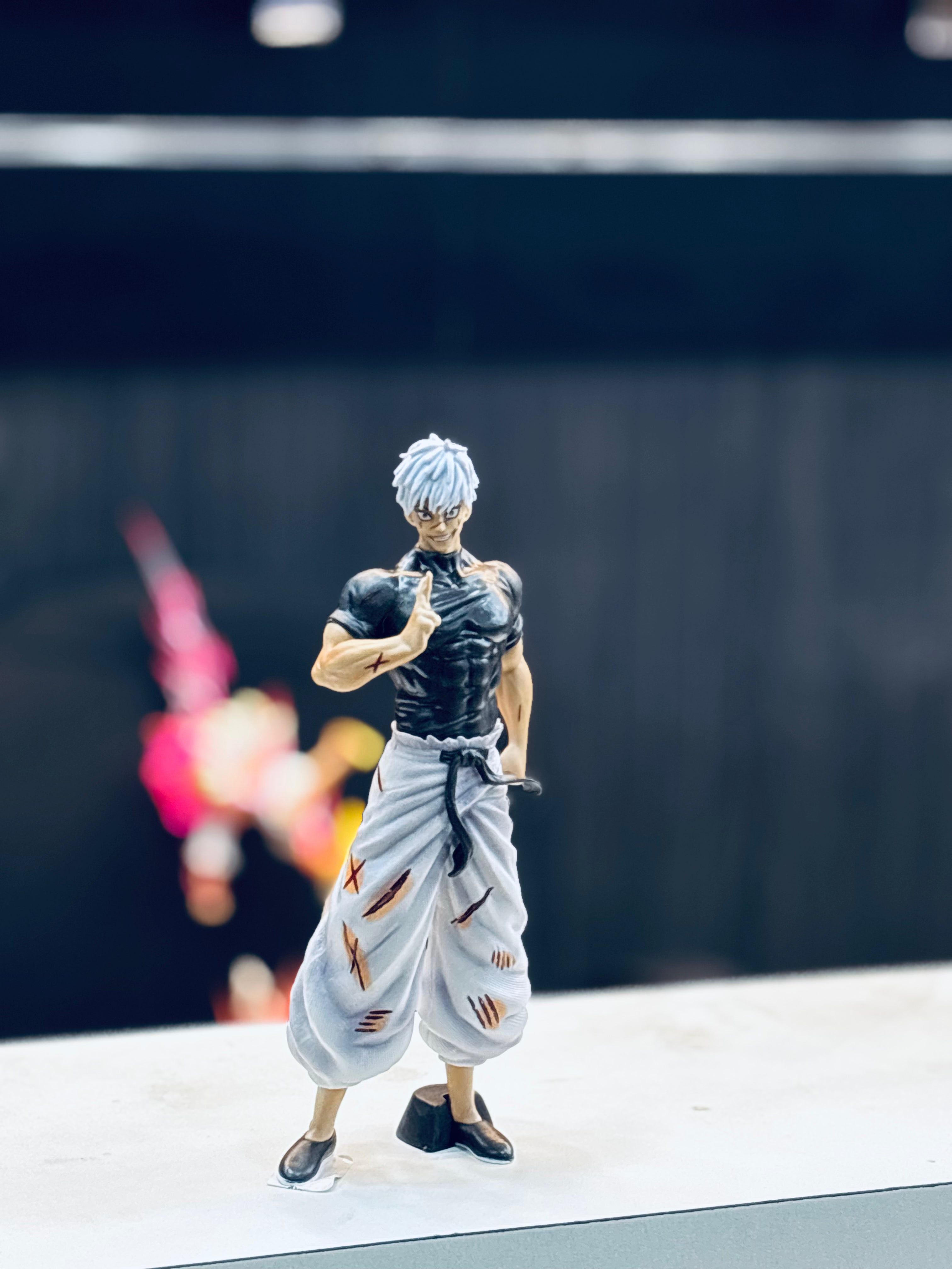 Gojo shinjuku showdown arc 24 cm detailed figure