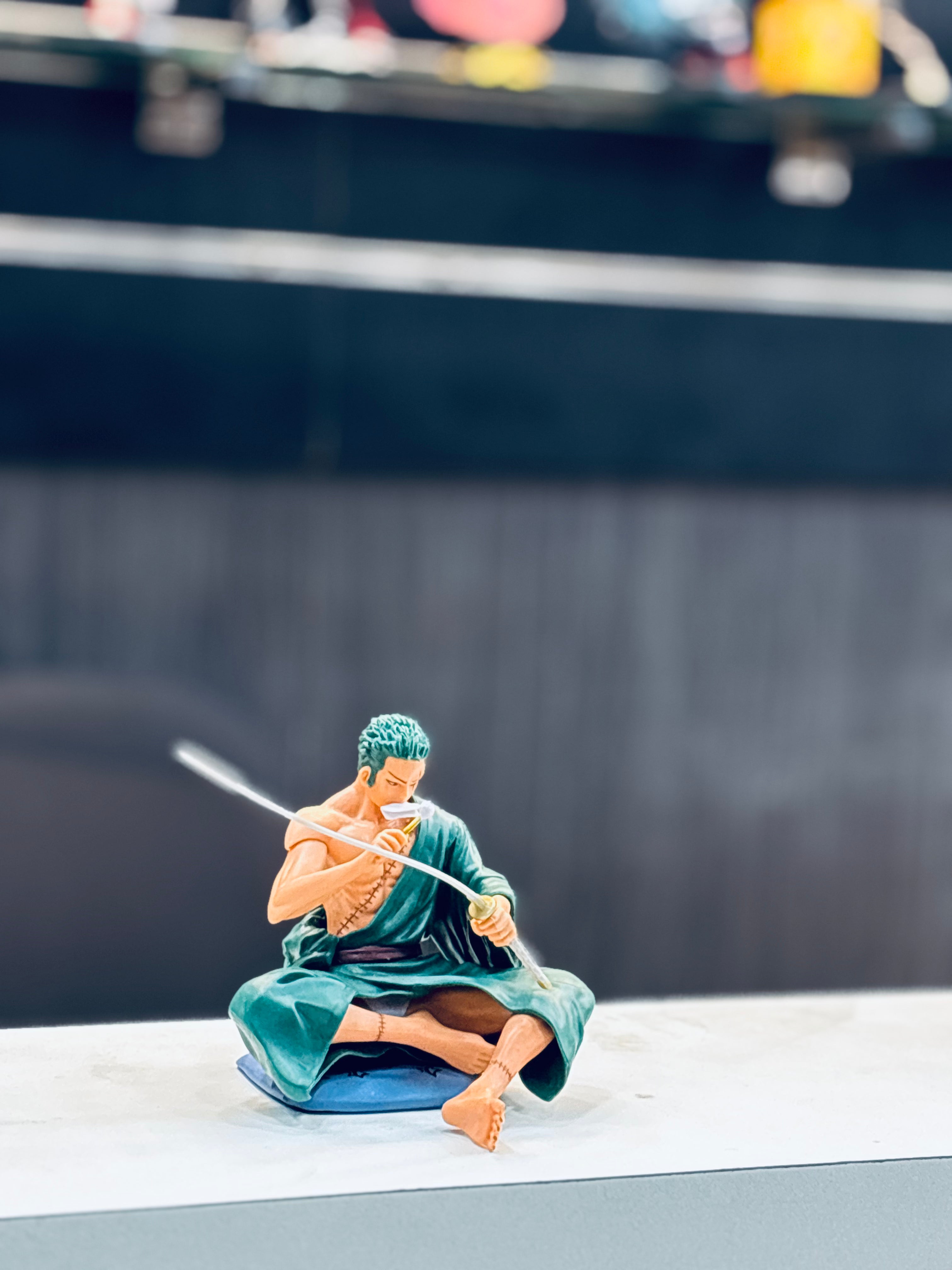 zoro polishing sword 15 cm sitting figure