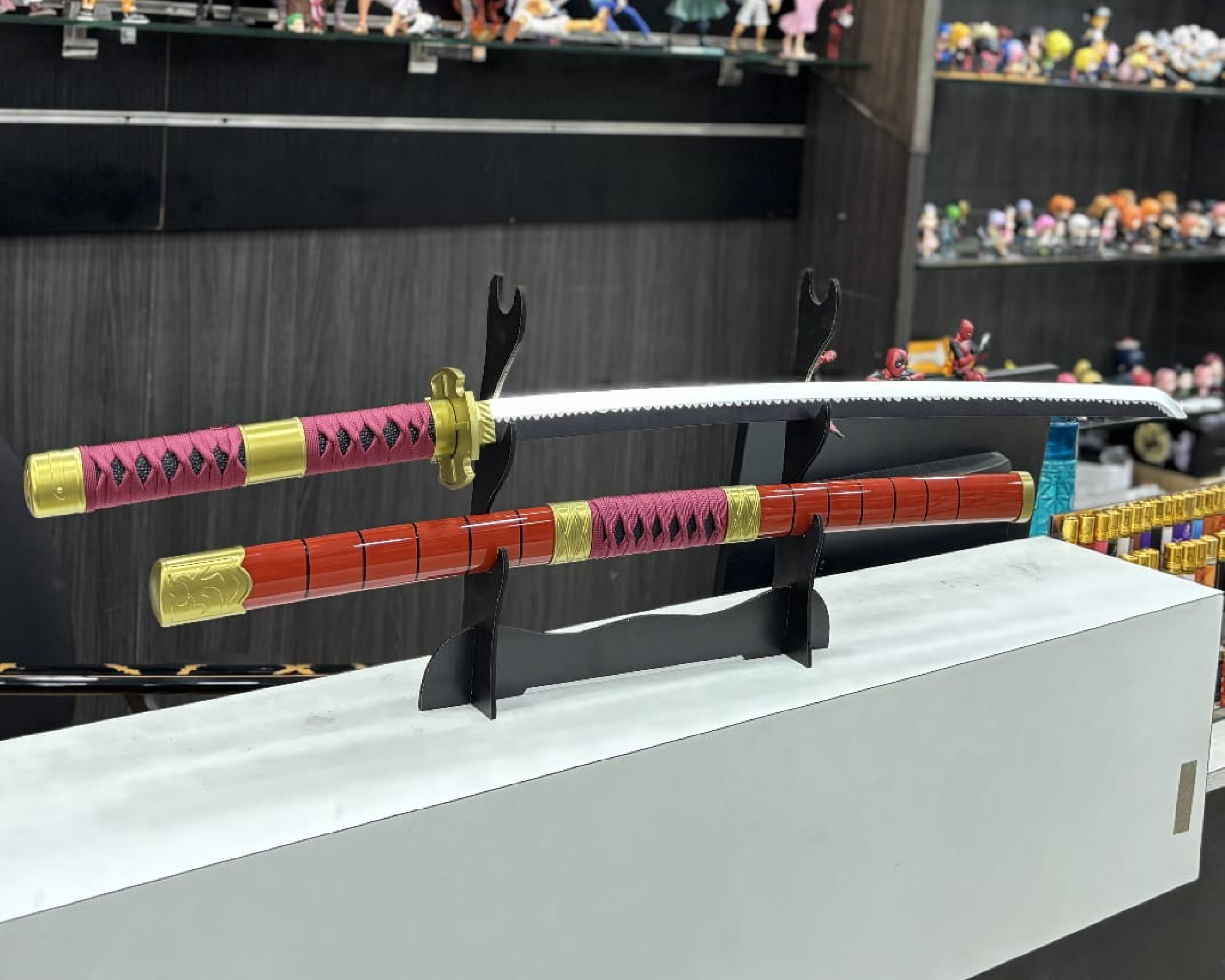 Zoro Sandai Kitetsu Sword with LED